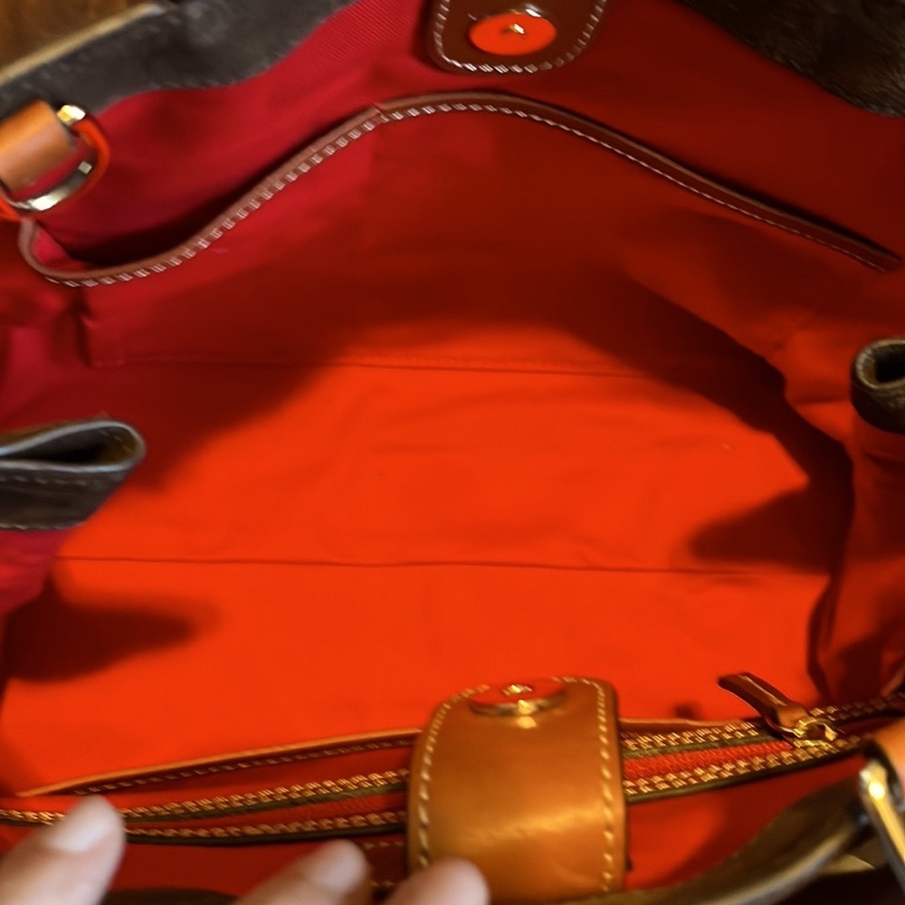 Dooney and Bourke Brown Suede Tmoro Bag - Picture 4 of 6
